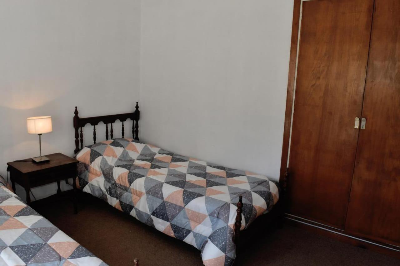 Apartamento Amplio Depto 6 Con Cochera, Cerca De Paseo Guemes *